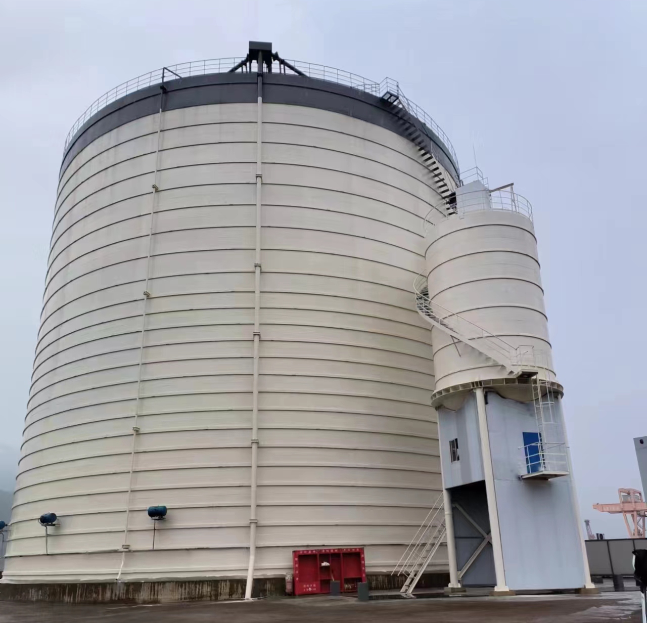 钦南10万吨水泥钢板库